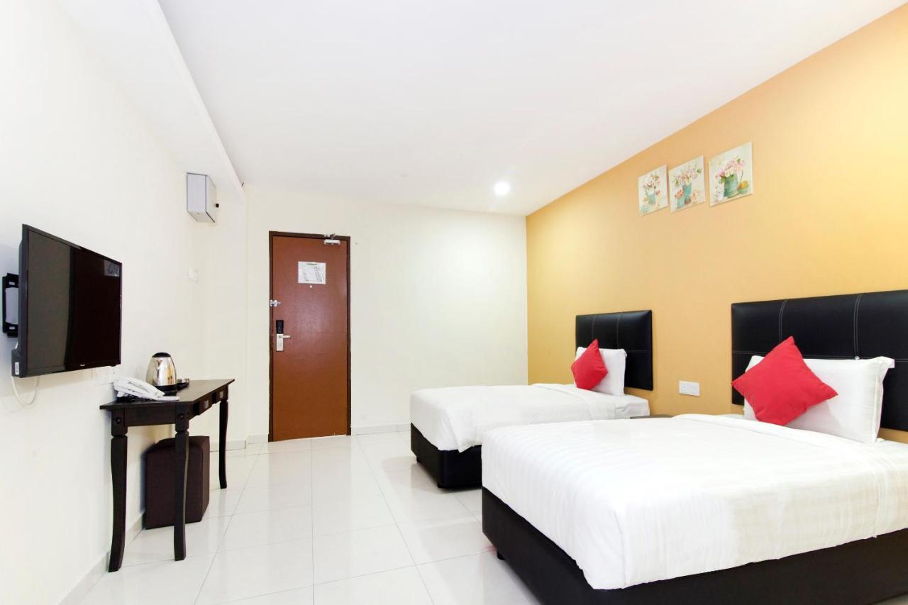 Central Hotel Bahau Экстерьер фото
