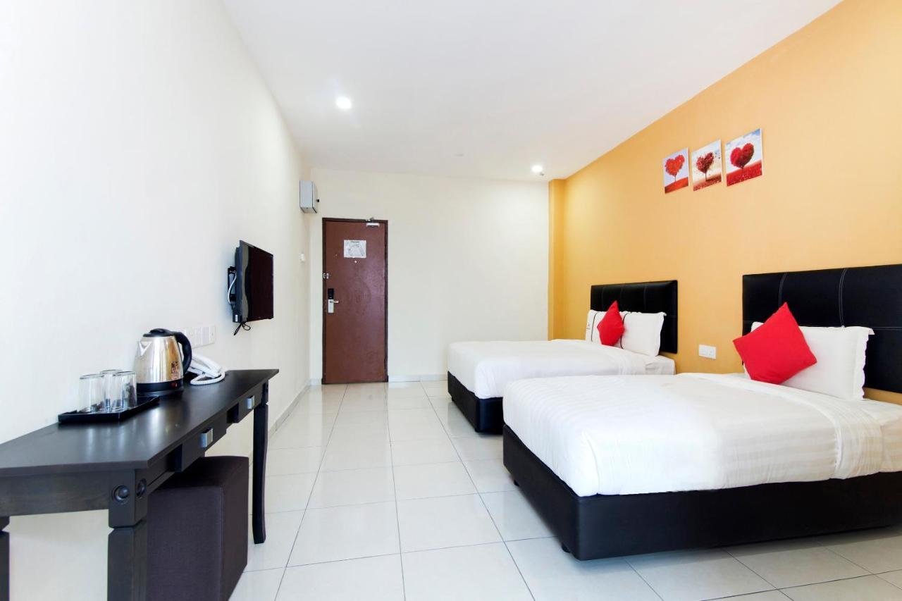 Central Hotel Bahau Экстерьер фото